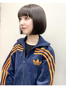 ヨーク(yoke) ボブ/グレージュカラー/透明感カラー