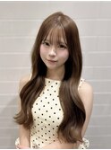 オリーブベージュ