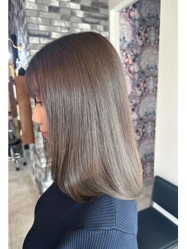 プリームヘアーホワイト(Pleame hair WHITE) オリーブベージュ