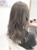ナチュラルミルクティーアッシュベージュブリーチデザインカラー