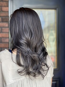 リスペクトユアーズレガロ(Respect yours regalo) バレイヤージュ・グレー