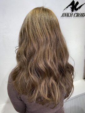 アンク クロス 池袋北口店(ANKHCROSS) 《アンククロスYUKI》ミルクティーベージュ