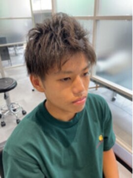 ネウィ 赤羽(newi) アップバングスタイリング♪