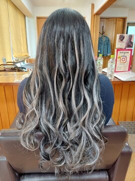 エクステンション クーチャー(Extention Cu'cha) エクステ ハイライトバレイヤージュ