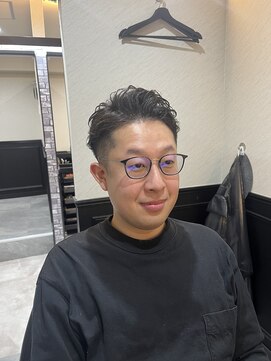 プラウド(PROUD) 七三/ワンカールパーマ/スキンフェード//理容室/オールバック