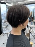 魅力倍増カールシアーカラーショートヘアダークアッシュ