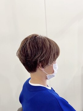 サウンドヘアデザイン(sound hair design) ハイライトカラーのハンサムショート☆