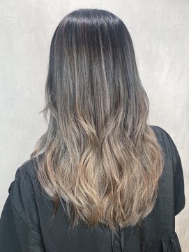 リコラックスビー(LICO LUXBE) グラデーションシルバーグレージュ/ハイライト/バレイヤージュ