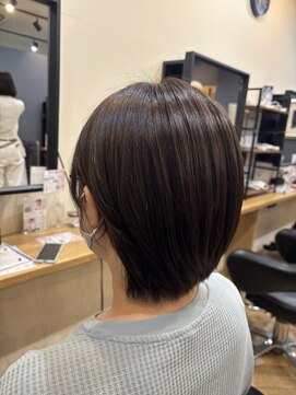 アルター(aL ter) 【アッシュカラー】メルティカラー/フェミニンロング