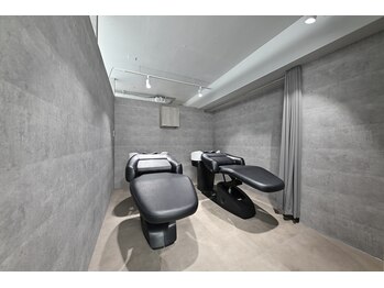 CYNTHIA新宿/髪質改善【シンシア】