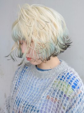 シオン(shion) ウェーブミディアムメルティカラー似合わせカット_ba447923