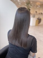 エミュスト(Emuest) ワンレングス髪質改善