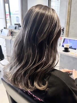 アエラバイトゥルークリエイション(AERA by True Creation) ハイライトカラー