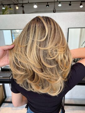 メリー オオサカ(Merly Osaka) バレイヤージュ