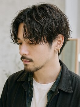 《四条/烏丸駅徒歩1分》【カット＋シャンプー￥3400】最終受付が遅めだから、仕事帰りにも通いやすい◎