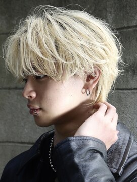 クロトヴィラ 天神大名(KUROT villa) スパイラルフェザーウルフ