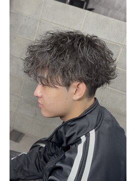 ダズ(Dazz) 波巻きスパイラルパーマ