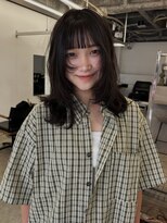 エルメ クラマエ(Elme)&nbsp;ミディアム　レイヤーカット　柔らかブラウンカラー