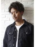 【GROOMER/S】 サイドパート コテパーマ スタイル