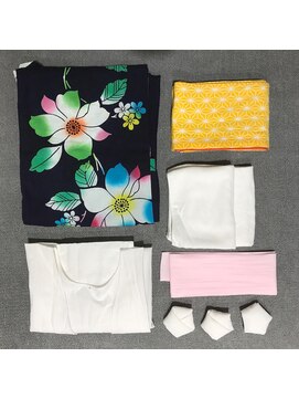 ネオリーブ ロア 鶴川店(NEOLIVE ROA) 浴衣の持ち物です☆