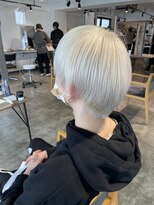 ザ オーダー(THE ORDER)&nbsp;メンズホワイトブリーチ