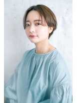 グロウ バイ フェイス(GLOW by face)&nbsp;２０代３０代４０代丸みショートボブベージュハンサムショート