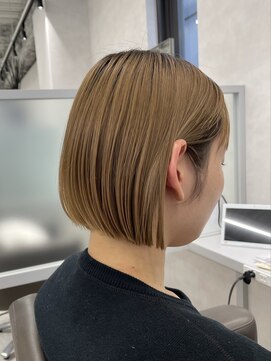 キートス(Kiitos) ブロンドミニボブ/コンパクトボブ/ウェット/大阪梅田