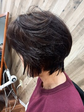 レリビー アウラ(LELiBE_'aula) ショートヘアスタイル