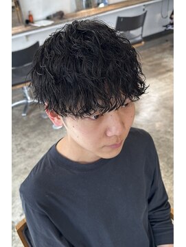 ザ オーダー(THE ORDER) ツイストスパイラルパーマ波巻きスパイラルパーママッシュ刈上げ