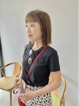 ヘアー アイス 御器所本店(HAIR ICI) 20代30代大人可愛い艶感アッシュベージュ切りっぱなしボブ