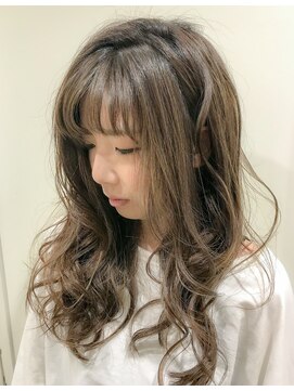 ニッチ(NICHE) 【NICHE HAIRニッチ ヘアー】【西鎌倉】ミルクティーベージュ