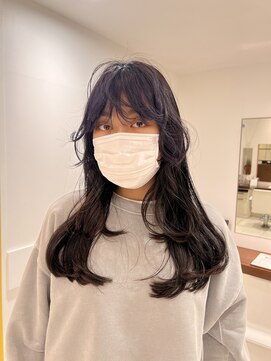 キャラハーフ 池袋東口店(KYARA HALF) ロングウルフ/ステップカット/スタイリストsaki