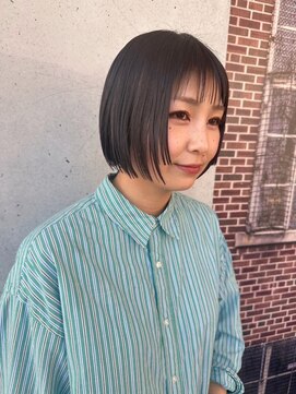 グッドネイバーズ 水戸(GOOD NEIGHBORS  グッドネイバーズ) 暗めカラー/ヘルシースタイル/アッシュブラック/ぱっつん前髪