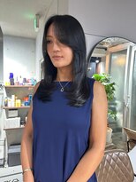 リバレッジ 白金(Leverage) 大人海外セミロングレイヤー:Kaede Kotaki