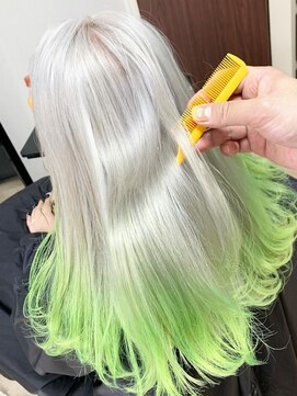 いろあそび 八王子 ホワイトシルバー×ペールグリーン