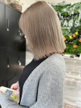 スターズ 柏(STARS) ミルクティーベージュ　ケアブリーチ　艶髪　ストレート　透明感