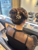 エミュ 伏見 国際センター(emu)&nbsp;結婚式ヘアセット/高めアップスタイル