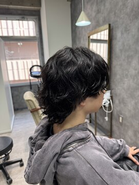 シエテ 津田沼(Siete) スペインカール/スパイキーショート/ブルーブラック/津田沼