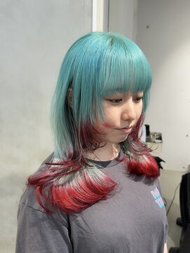 シーン(seen) ○派手髪ロングウルフレイヤーカットミントカラークラゲウルフ