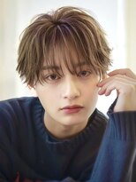 オーシャントーキョー サニー 原宿(OCEAN TOKYO Sunny)&nbsp;フェザーパーマセンターパートニュアンスパーマ韓国マッシュ黒髪