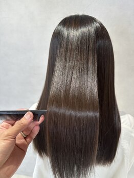 アース オーセンティック 越谷レイクタウン店(EARTH Authentic)の写真/業界で話題の酸性ストレート(プレミアムストレート)♪乾かしただけでCMのような艶髪に★