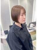 オリーブグレー/前髪/ボブ/マロンベージュ/レイヤーカット/小顔