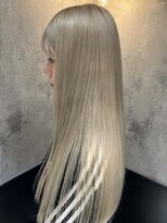 fuu + KENJE 【フウバイケンジ】 【12月6日NEW OPEN(予定)】 ホワイトブロンド/ブリーチカラー/MIYU