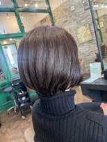 ヘアーラウンジ アンフィ 井土ヶ谷(Hair Lounge Anphi) ショートボブ