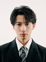 アロ 渋谷(Alo)&nbsp;黒髪センターパート×毛流れパーマ