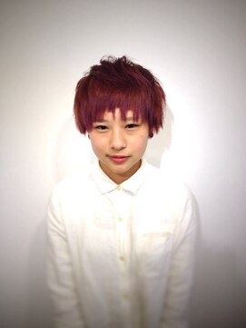 プランクスター(prankster) [prankster]ジグザグ前髪の ガーネットレッド