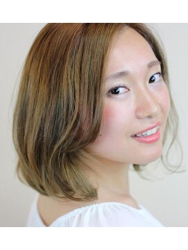 ループフォーヘアー(Loop for hair) ハイトーンボブ