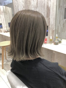 ラグ(RAG) アレンジ自在☆なんでもできちゃうレイヤーボブ／外ハネ