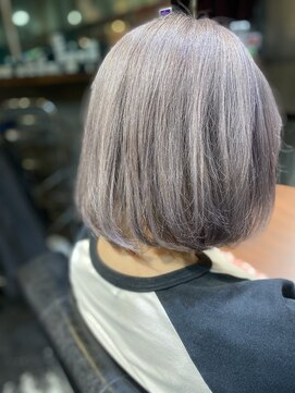 ブラスト(BLAST.) シルバーカラー