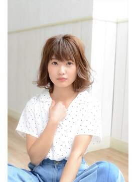 クレス 東武練馬店 マットブラウンの抜け感カールでナチュラル透明感